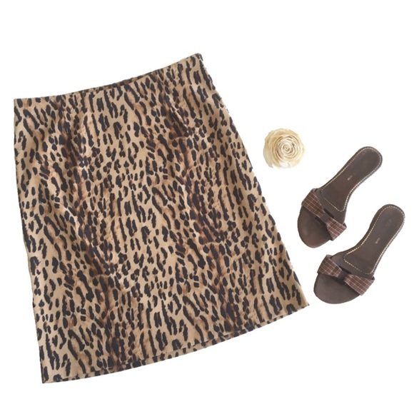 ABS Allen Schwartz ✦ Leopard Print Pencil Skirt ✦ 10P Petite ✦ - Picture 9 of 10